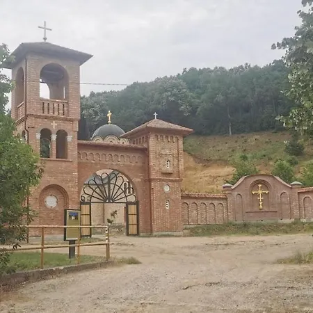 Fruskogorski Mir Besenovacki Prnjavor Exterior photo